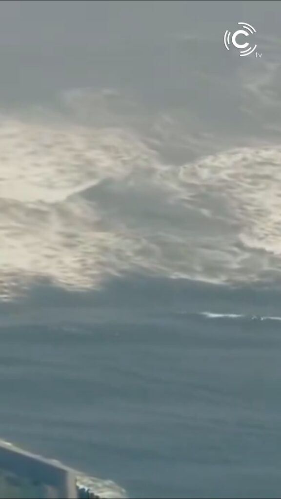 Un potente terremoto en Rusia activa alerta de tsunami en todo el Pacífico Un potente terremoto en Rusia activa alerta de tsunami en todo el Pacífico